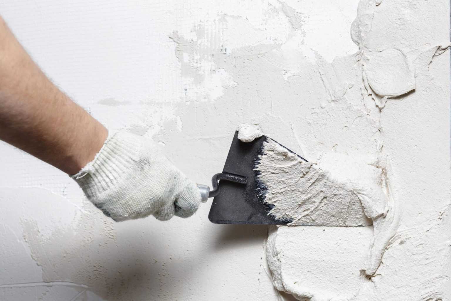 Шпаклевка стен: выбор материалов и инструментов для быстрой отделки бетонной, деревянной или кирпичной стены в квартире для нанесения толстым или тонким слоем