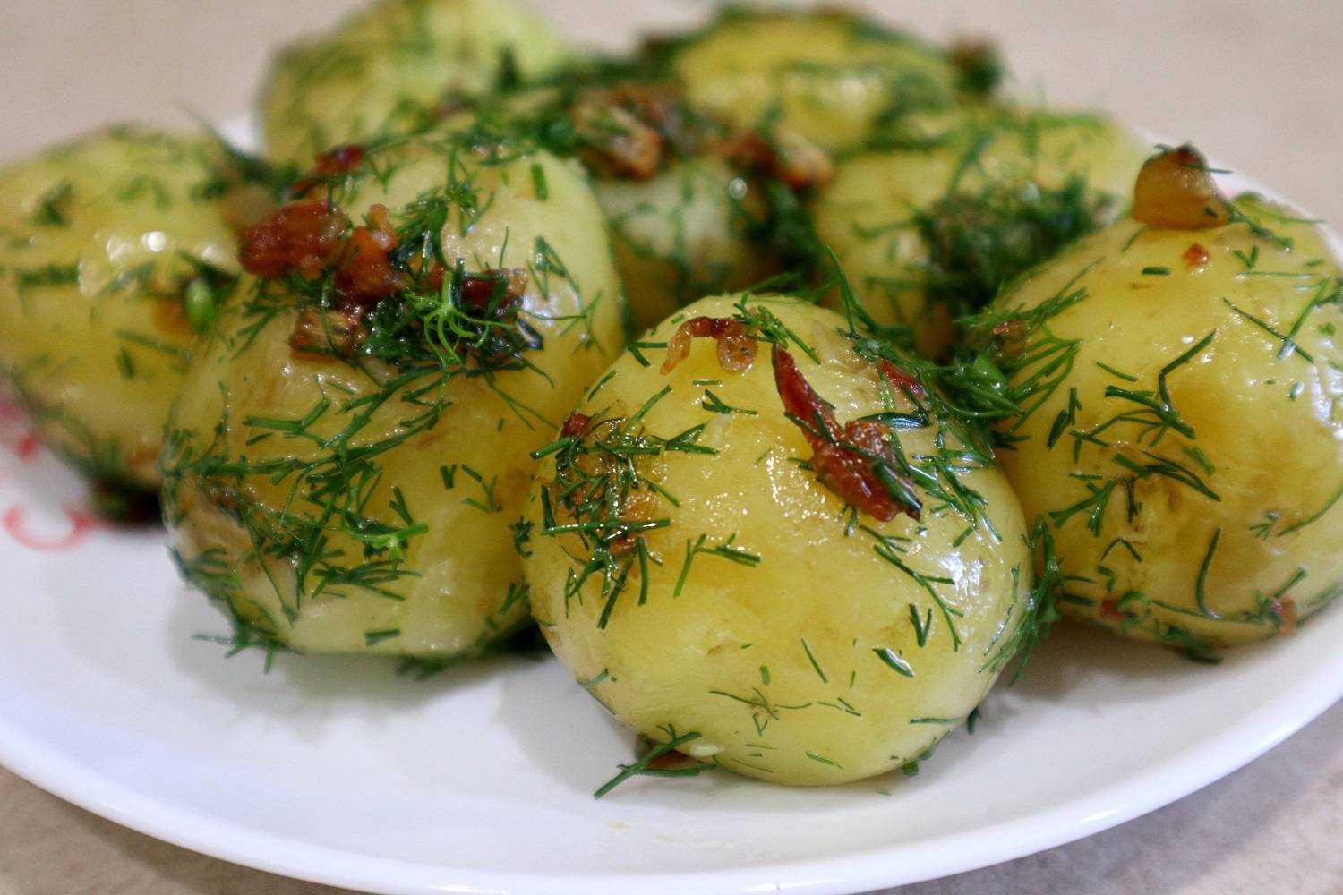 Молодая картошечка: 10 лучших рецептов