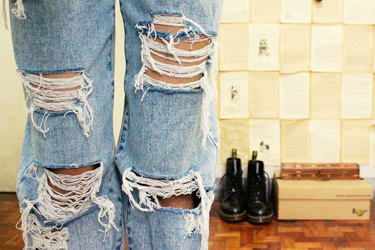 Как сделать рваные джинсы