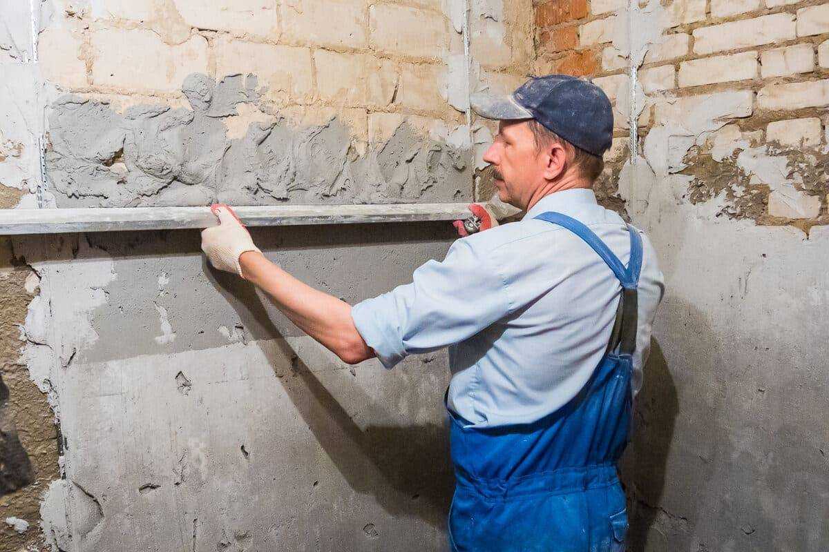Выравнивание стен. как правильно выровнять стены в квартире своими руками. смеси для выравнивания стен