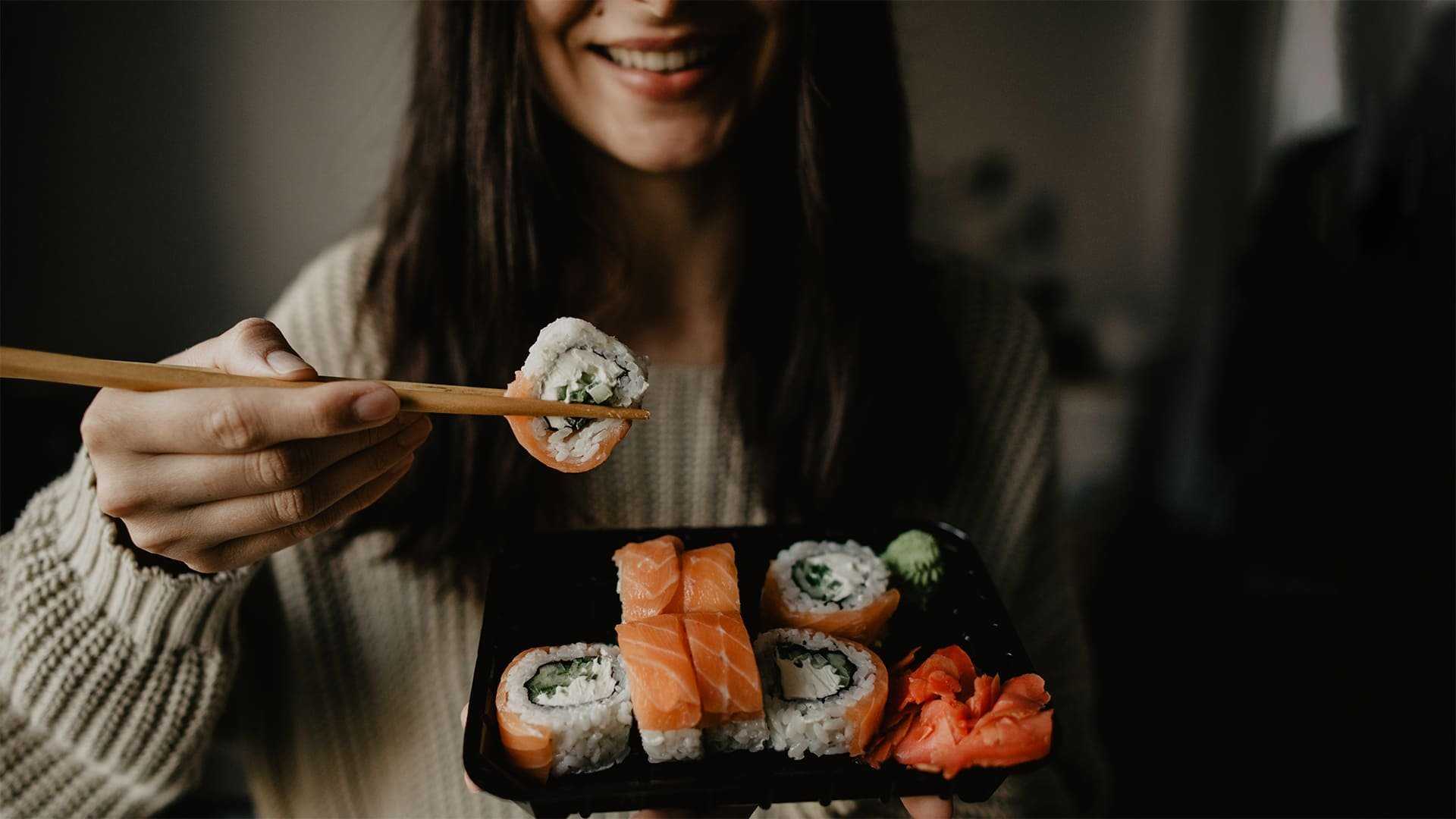Реально ли похудеть питаясь роллами и суши?