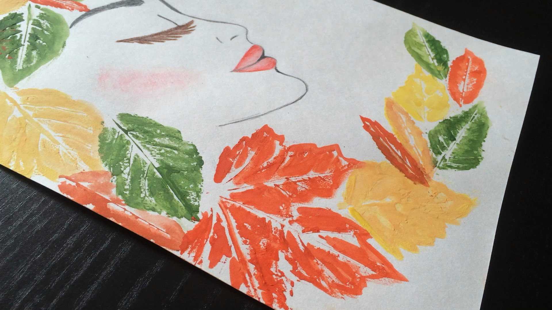 Рисование оттиском листьев