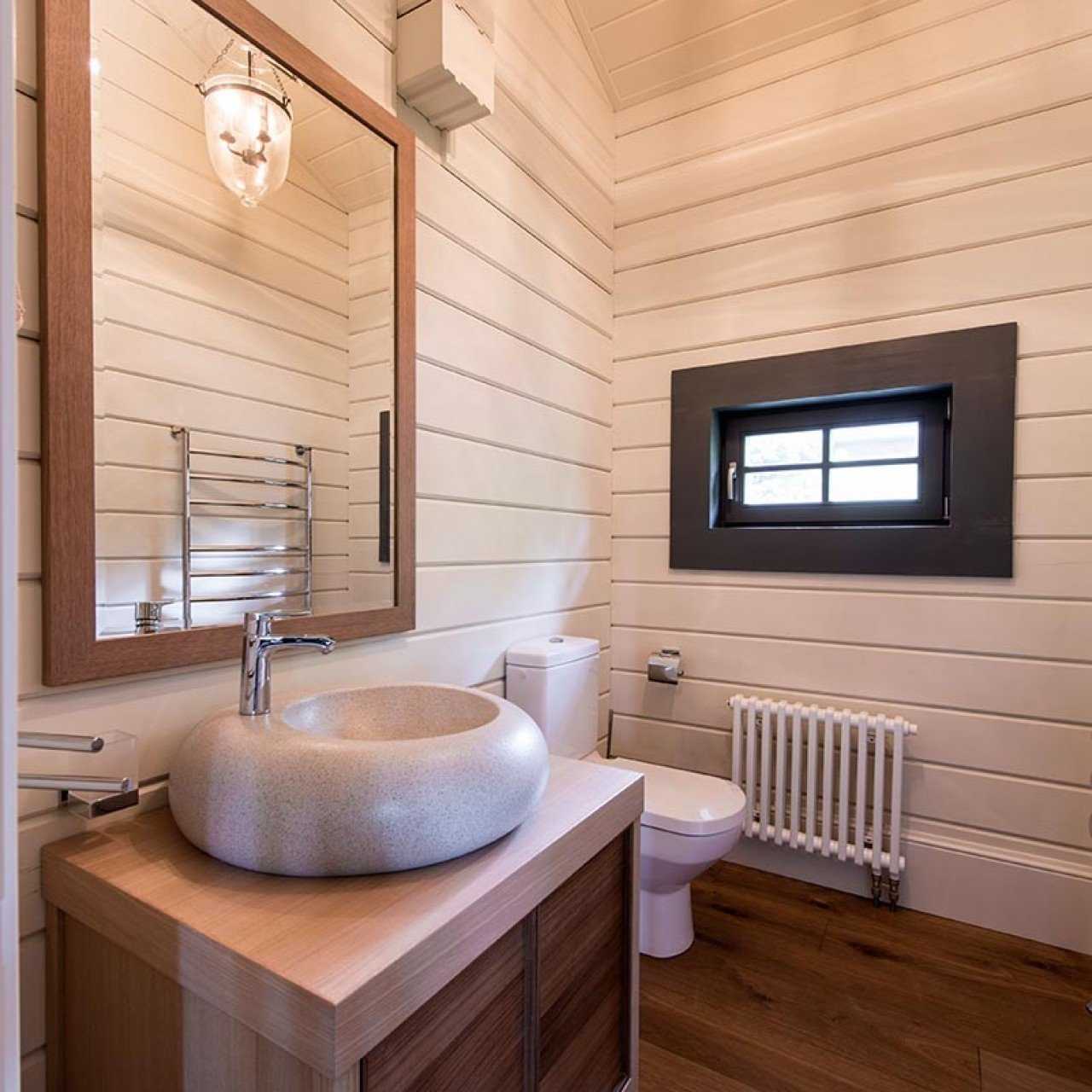 Ванная комната в деревянном доме: как сделать ремонт, правильное устройство и обустройство