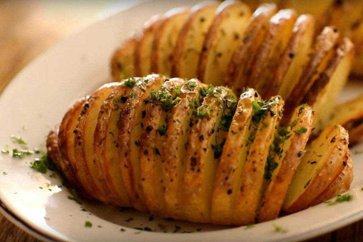 Топ-15 вкусные новые салаты на новый год 2023 — рецепты с фото