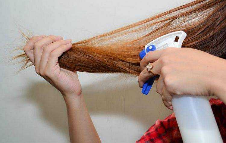 Как выпрямить волосы без утюжка и фена: средство для выпрямления в домашних условиях, крем, бальзам, спрей, безопасная сыворотка