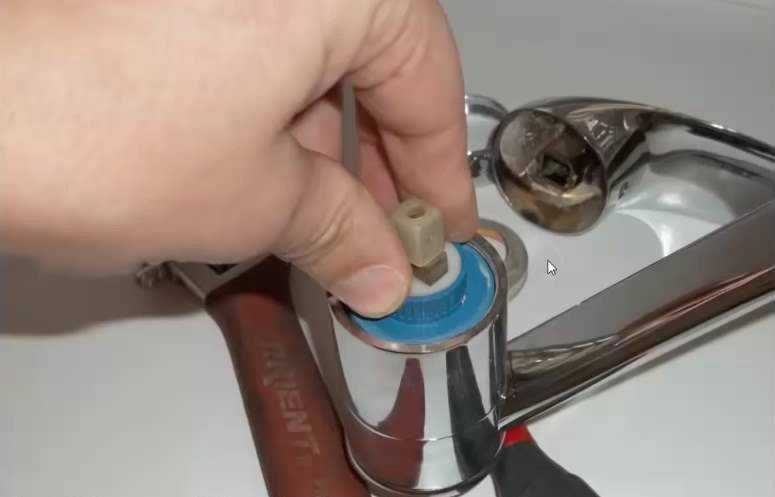 Однорычажный смеситель – устройство и ремонт своими руками