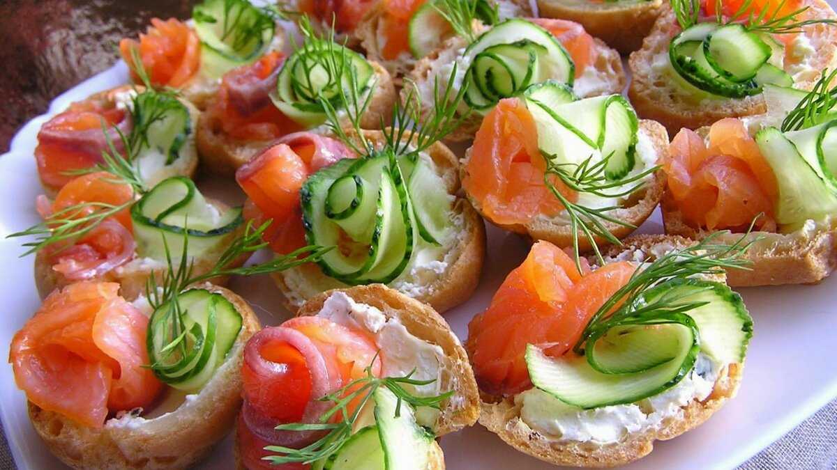 Рецепты закусок на праздничный стол с фото простые и вкусные рецепты фото