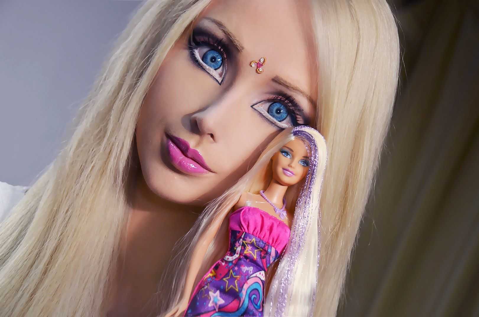 Lazadia Barbie