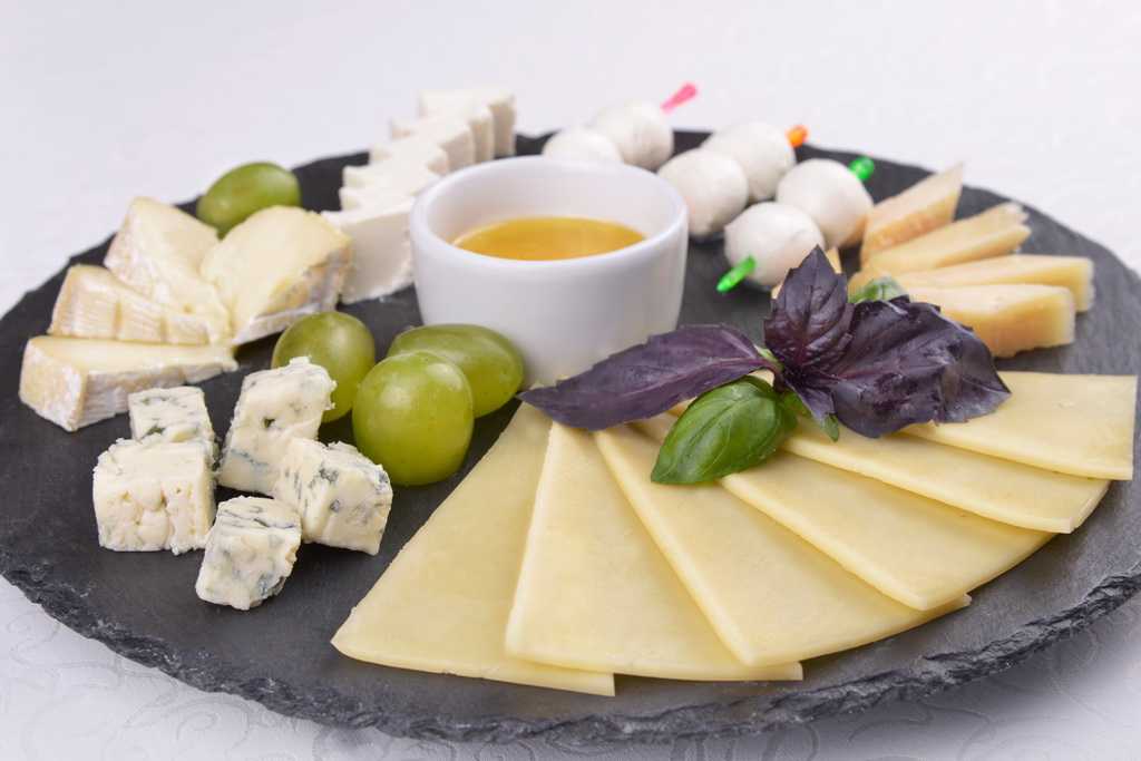 Сырная тарелка рецепт с фото пошагово